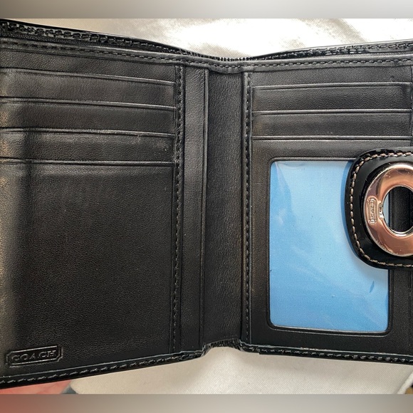 Coach patent leather tote large with matching wallet - Picture 6 of 16